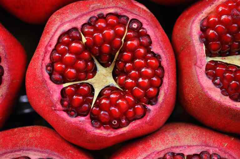 Can We Eat Pomegranate During Pregnancy?
