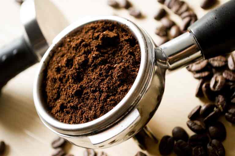 Can we eat coffee grounds?